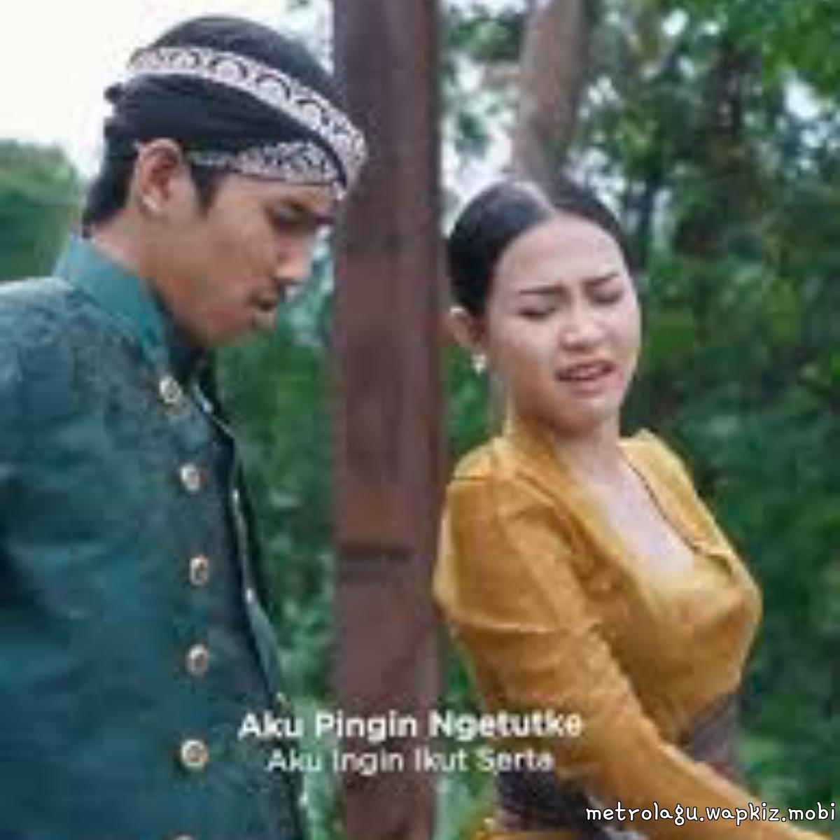 Arya Galih Feat Sasya Arkhisna - Pokok E Melu.mp3