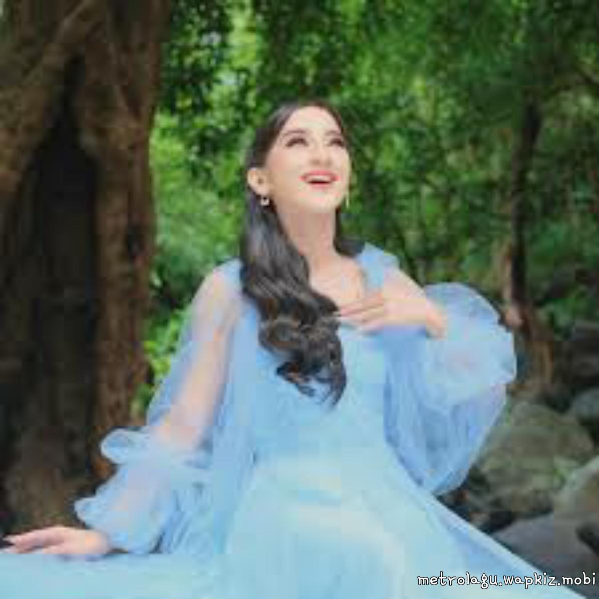Fanny Sabila - Kangen Salira.mp3