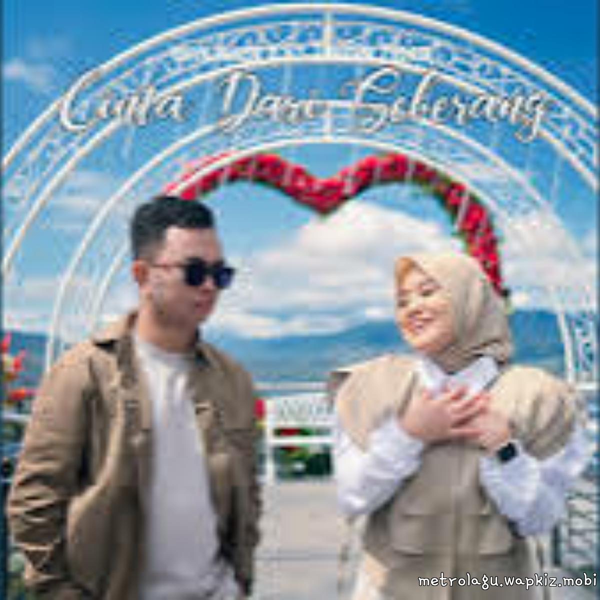 Yaya Nadila - Cinta Dari Seberang Feat. Zinidin Zidan.mp3