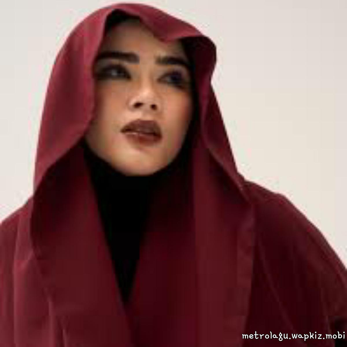 SIVIA - Diam, Kamu Berisik.mp3