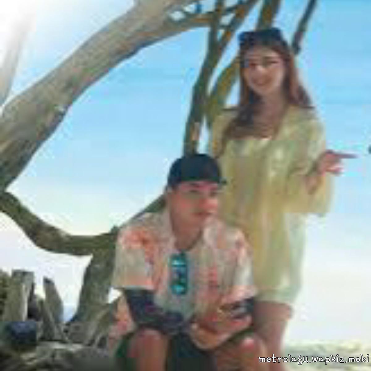 Nabila Maharani Ft Tri Suaka - Mengagumi.mp3