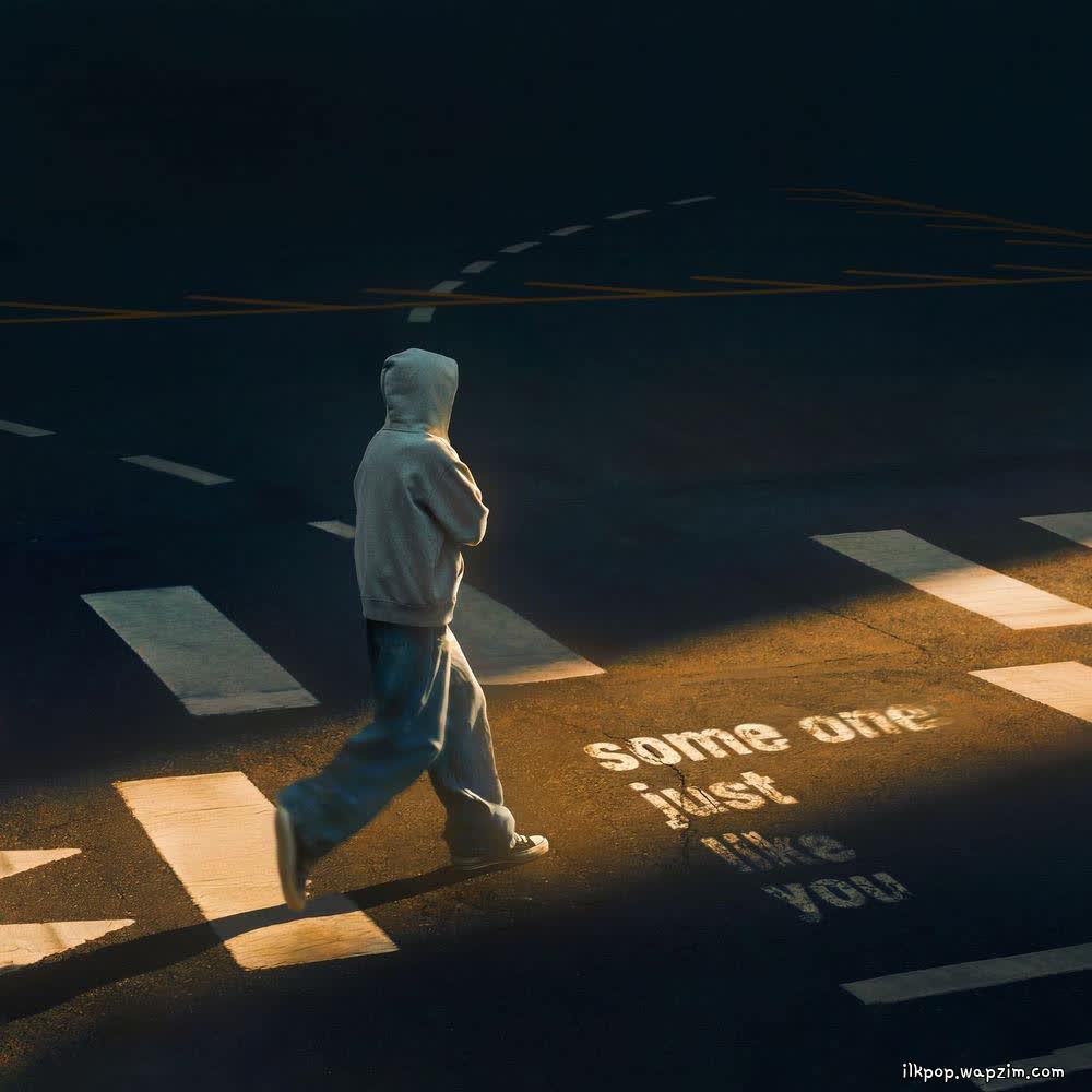 Chilloop - someone just like u.mp3