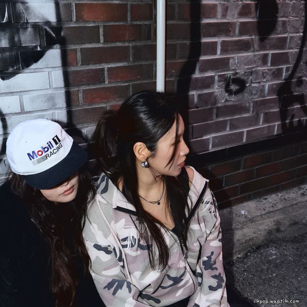 OuiOui - Unhappy Ending.mp3