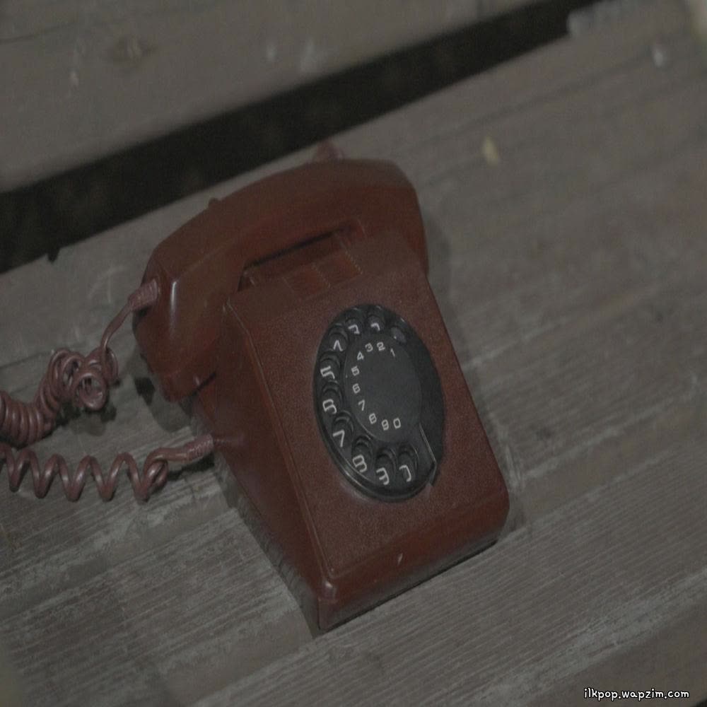 YunJoon - 전화 (Phone Call) (Feat. 2zy).mp3